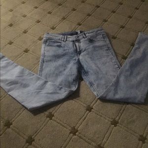Low Rise Skinny Jeans💥 H&M. Size 8.